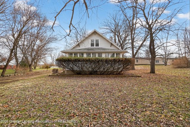 11484 Columbia Highway, Eaton Rapids, MI 48827