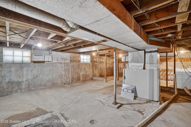 11484 Columbia Highway, Eaton Rapids, MI 48827