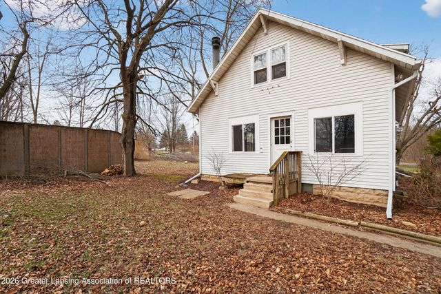 11484 Columbia Highway, Eaton Rapids, MI 48827