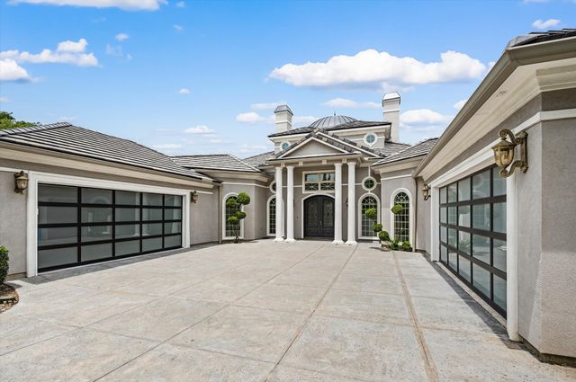 8600 Baltusrol Drive, Flower Mound, TX 75022