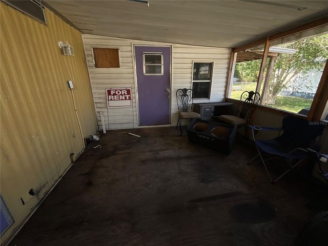 702 JERSEY COURT, Dundee, FL 33838