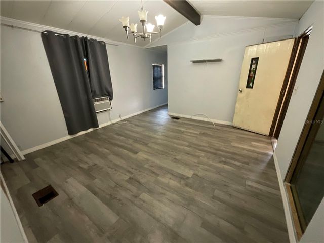 702 JERSEY COURT, Dundee, FL 33838