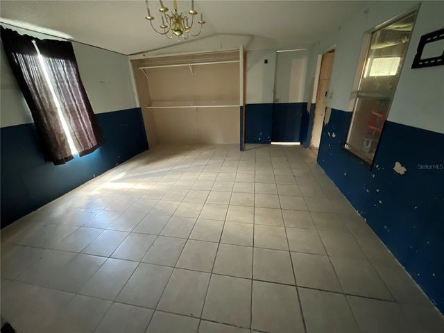 702 JERSEY COURT, Dundee, FL 33838