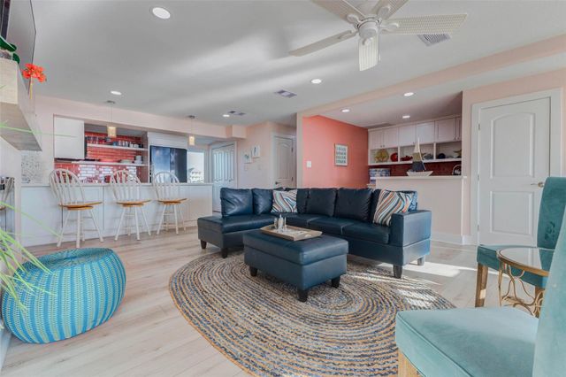 21239 Gulf Drive, Galveston, TX 77554