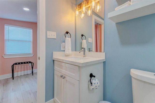 21239 Gulf Drive, Galveston, TX 77554