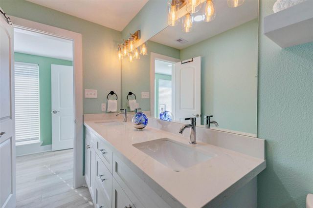 21239 Gulf Drive, Galveston, TX 77554