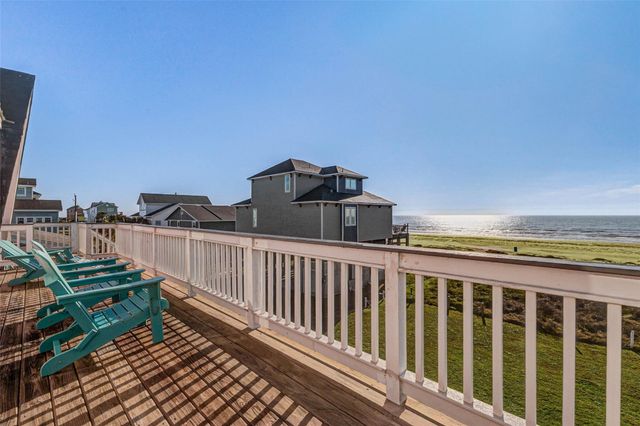 21239 Gulf Drive, Galveston, TX 77554