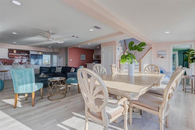 21239 Gulf Drive, Galveston, TX 77554