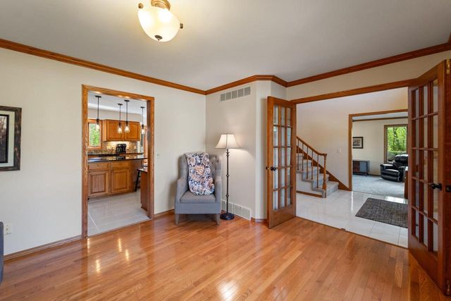 754 Timber Ridge Drive, Oregon, WI 53575