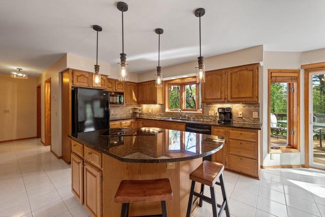 754 Timber Ridge Drive, Oregon, WI 53575