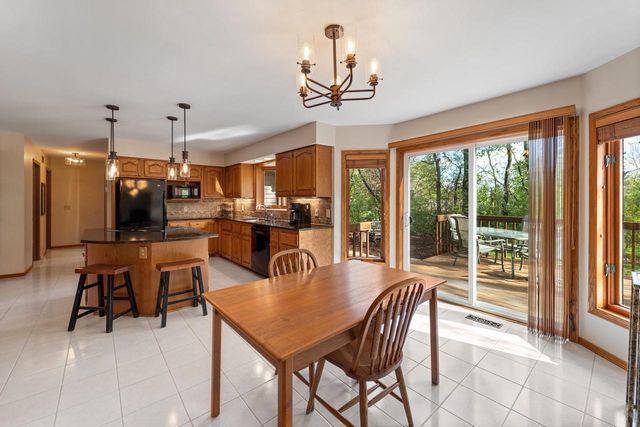 754 Timber Ridge Drive, Oregon, WI 53575