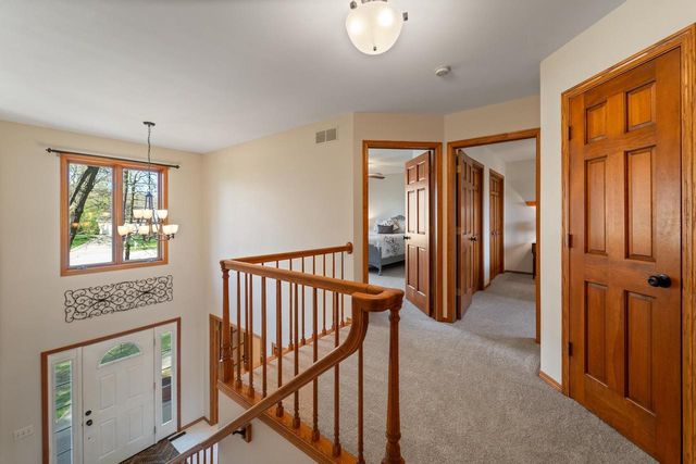 754 Timber Ridge Drive, Oregon, WI 53575