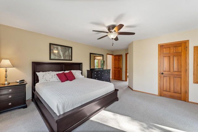 754 Timber Ridge Drive, Oregon, WI 53575