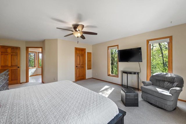 754 Timber Ridge Drive, Oregon, WI 53575