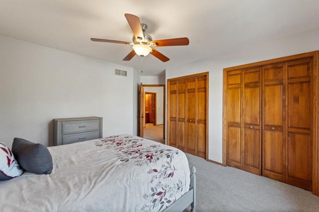 754 Timber Ridge Drive, Oregon, WI 53575
