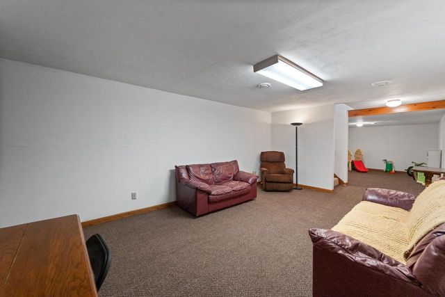 754 Timber Ridge Drive, Oregon, WI 53575