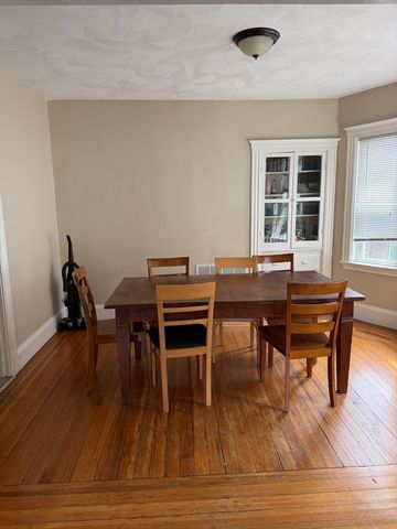 92 Yorktown 2, Somerville, MA 02144