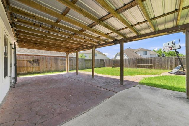 7110 Favian Court, Houston, TX 77083
