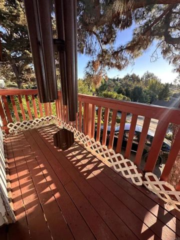 2430 Sunflower Ter, Vista, CA 92083