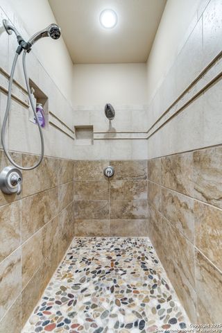 444 HERFF ST, Boerne, TX 78006