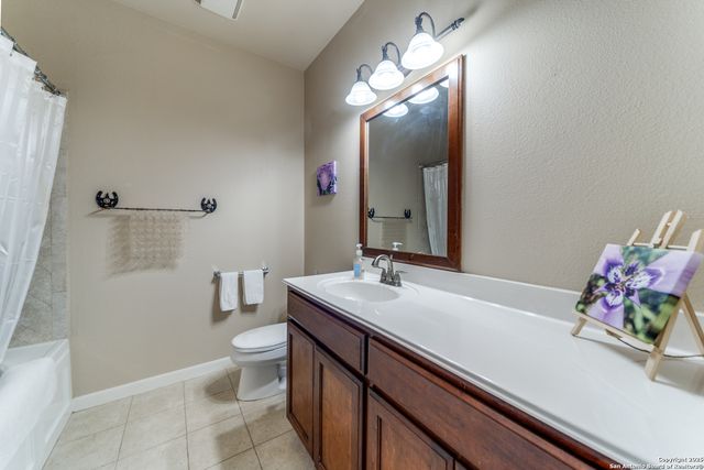 444 HERFF ST, Boerne, TX 78006
