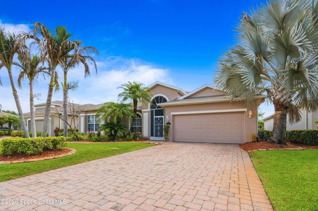 570 Gardendale Circle SE, Palm Bay, FL 32909