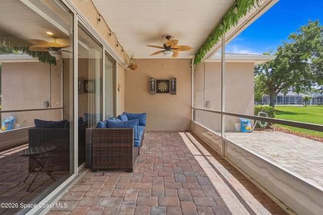 570 Gardendale Circle SE, Palm Bay, FL 32909