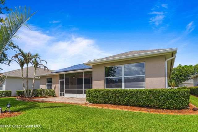 570 Gardendale Circle SE, Palm Bay, FL 32909