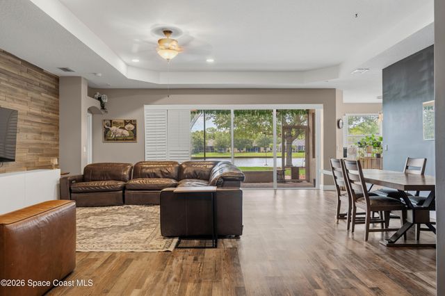 570 Gardendale Circle SE, Palm Bay, FL 32909