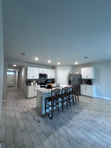 911 UNICE Avenue N, Lehigh Acres, FL 33971