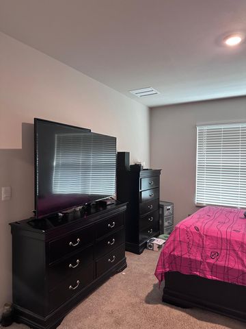 911 UNICE Avenue N, Lehigh Acres, FL 33971