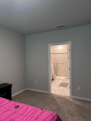 911 UNICE Avenue N, Lehigh Acres, FL 33971