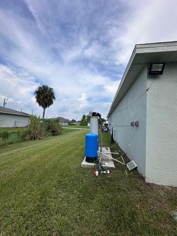 911 UNICE Avenue N, Lehigh Acres, FL 33971