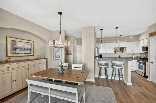 500 E Grant Street 907, Minneapolis, MN 55404