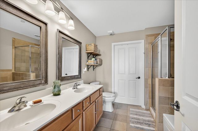 500 E Grant Street 907, Minneapolis, MN 55404