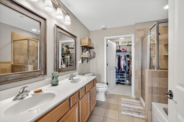 500 E Grant Street 907, Minneapolis, MN 55404