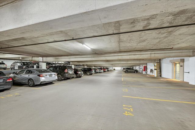 500 E Grant Street 907, Minneapolis, MN 55404