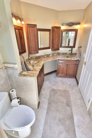 124 Long Pointe Drive, Mary Esther, FL 32569