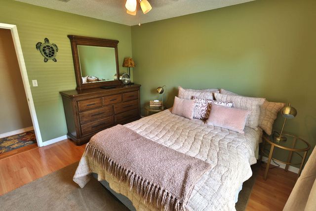 124 Long Pointe Drive, Mary Esther, FL 32569