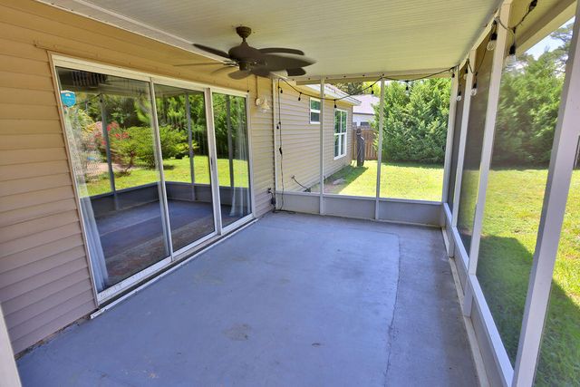 124 Long Pointe Drive, Mary Esther, FL 32569