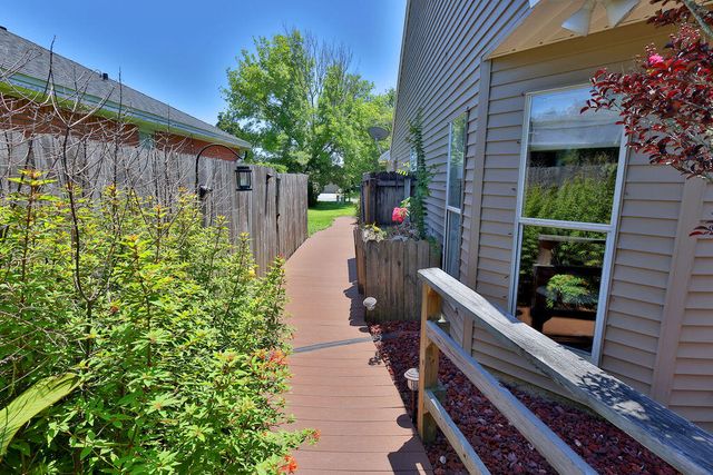 124 Long Pointe Drive, Mary Esther, FL 32569