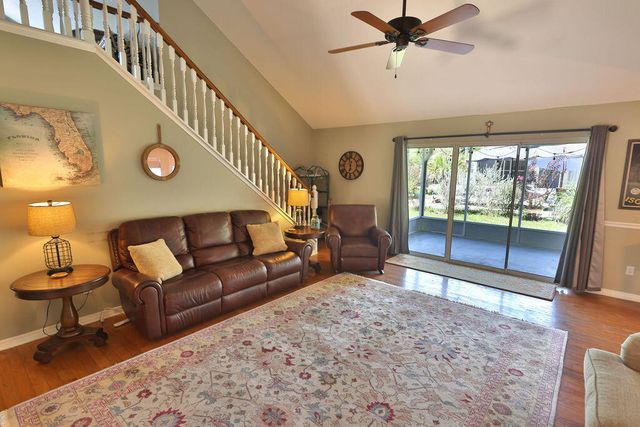 124 Long Pointe Drive, Mary Esther, FL 32569