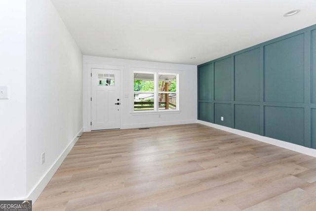 6118 Biscayne Drive, Forest Park, GA 30297