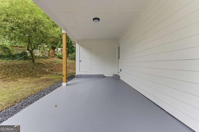 6118 Biscayne Drive, Forest Park, GA 30297