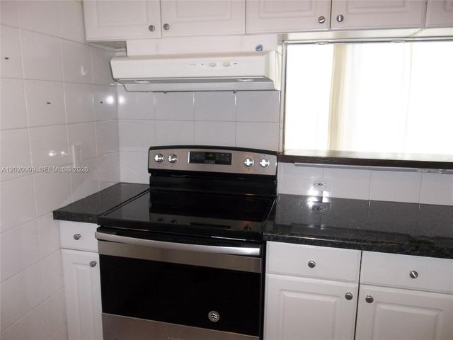 801 Three Islands Blvd 308, Hallandale Beach, FL 33009