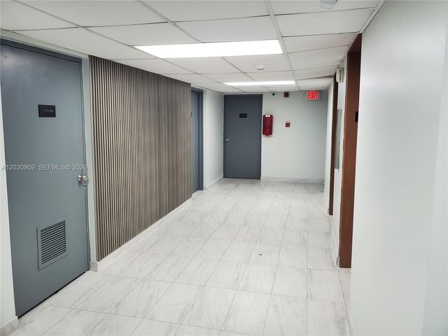 801 Three Islands Blvd 308, Hallandale Beach, FL 33009