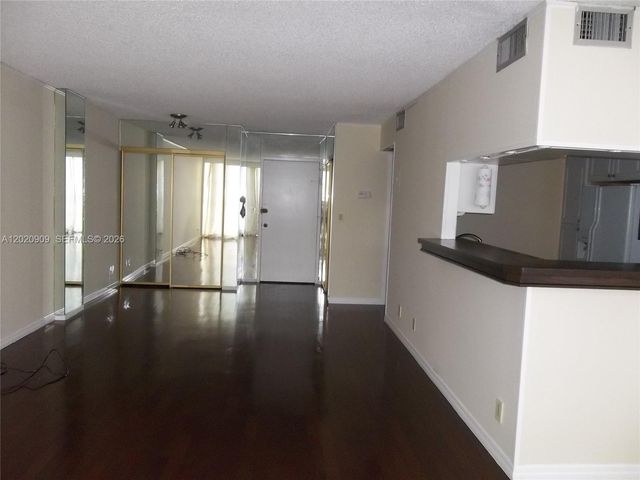 801 Three Islands Blvd 308, Hallandale Beach, FL 33009