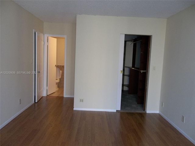 801 Three Islands Blvd 308, Hallandale Beach, FL 33009