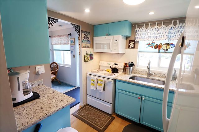 5888 17TH STREET W C23, Bradenton, FL 34207