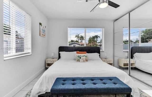 211 SE 3rd St, Dania Beach, FL 33004